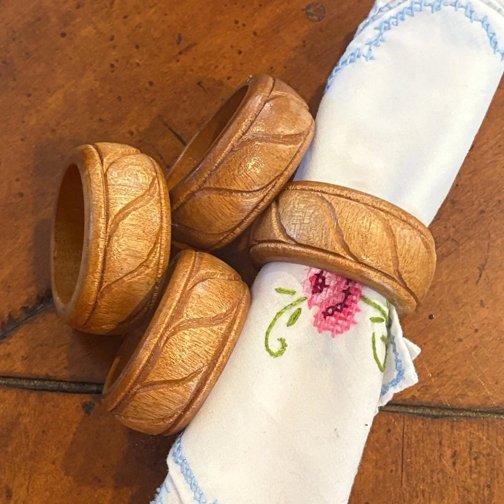Napkin Rings Wooden Woven Design set of 4